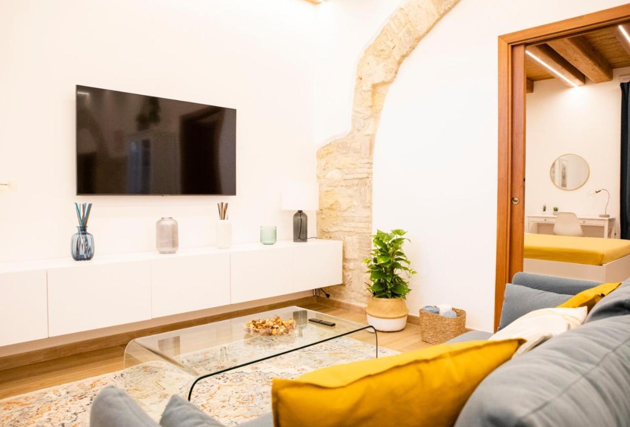 All'ombra Del Campanile Apartment *
